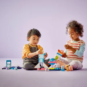 tau-khong-gian-3-trong-1-bo-lego-thu-vi-1